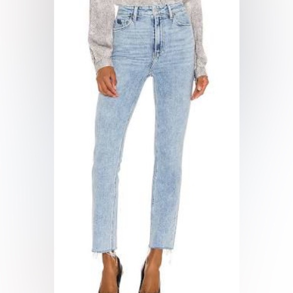 Paige Premium Denim - Ultra High Rise Cindy w/ Raw Hem in Mariska, Size 27 - Picture 6 of 9
